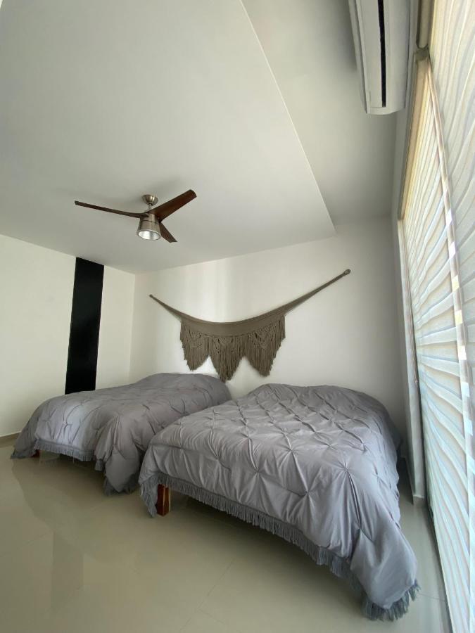 Angelina 28 Beachfront And Family Apartments - Modern And Relaxing Long Stays - 20 Min From Cancun Airport Puerto Morelos Exterior photo
