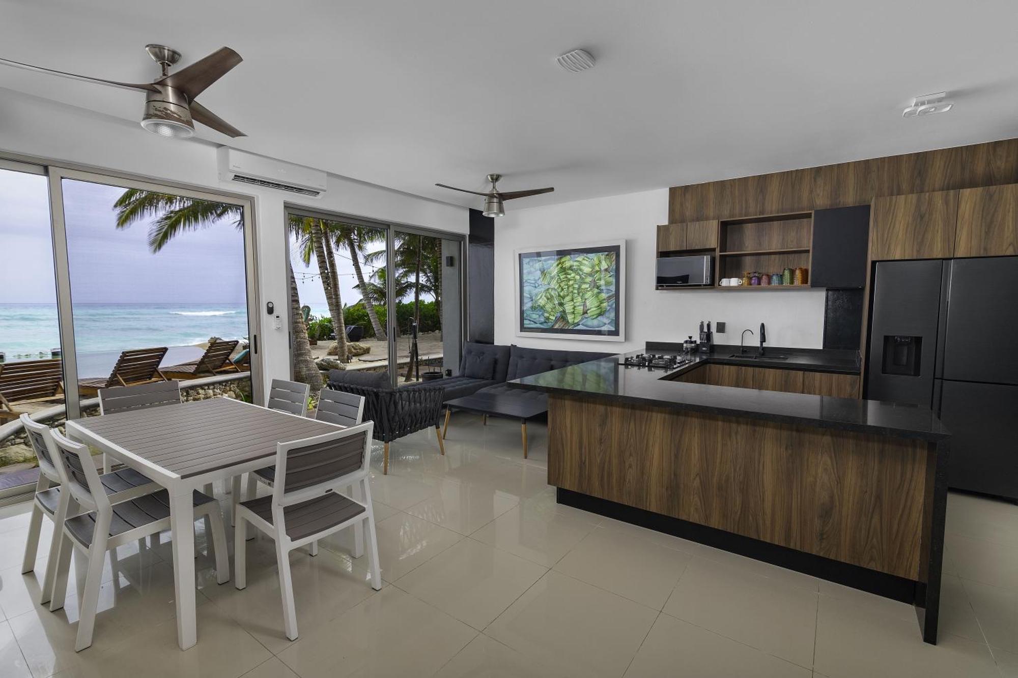 Angelina 28 Beachfront And Family Apartments - Modern And Relaxing Long Stays - 20 Min From Cancun Airport Puerto Morelos Exterior photo
