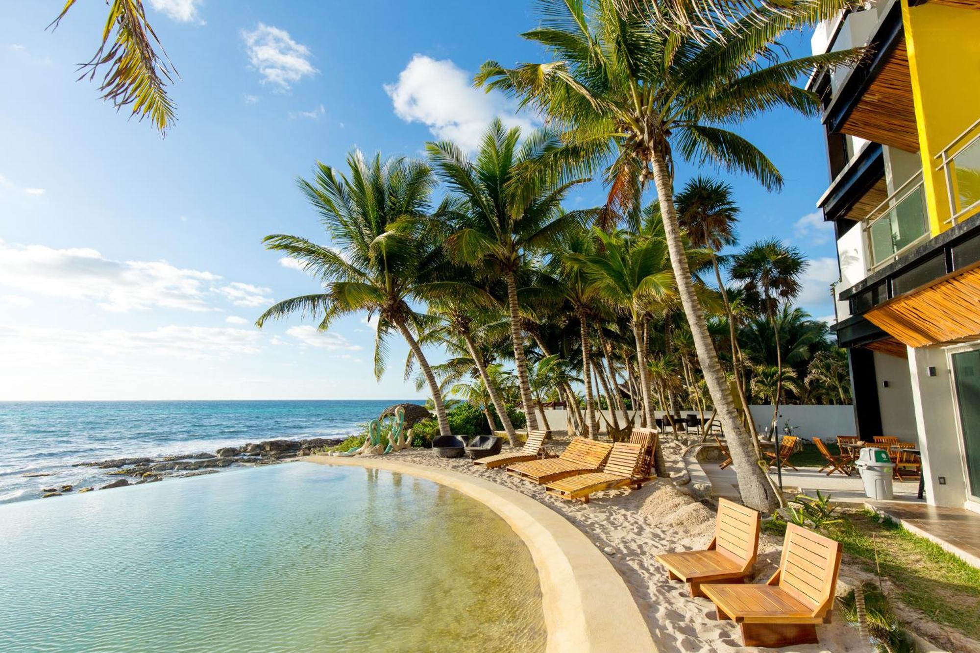 Angelina 28 Beachfront And Family Apartments - Modern And Relaxing Long Stays - 20 Min From Cancun Airport Puerto Morelos Exterior photo