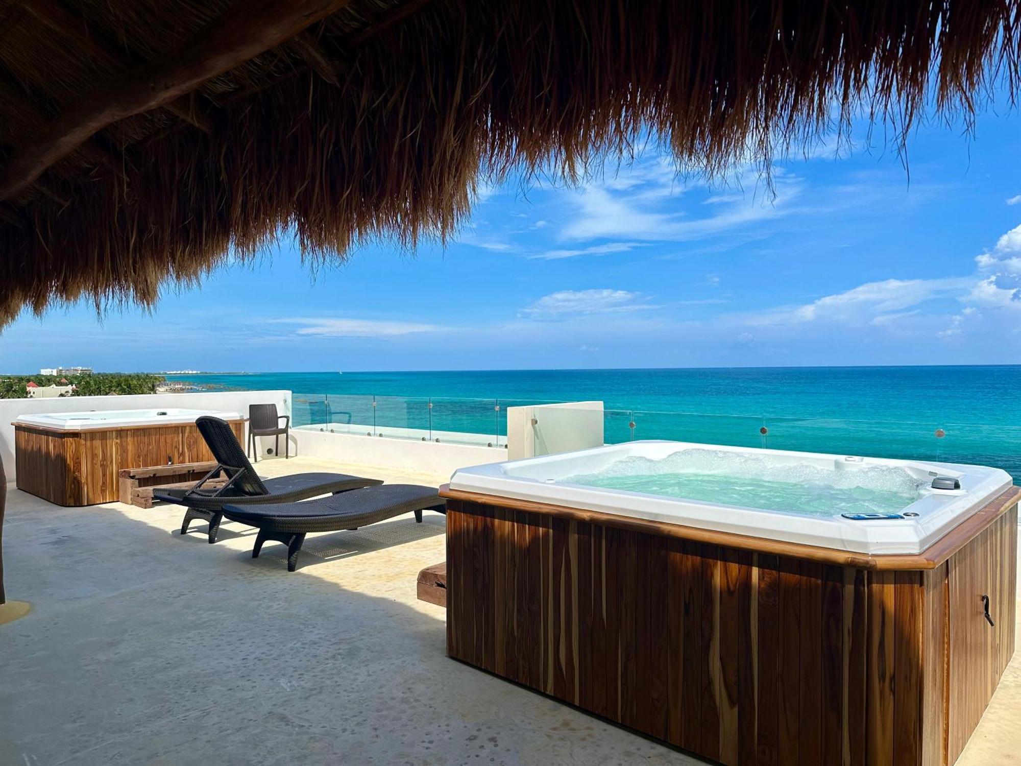 Angelina 28 Beachfront And Family Apartments - Modern And Relaxing Long Stays - 20 Min From Cancun Airport Puerto Morelos Exterior photo